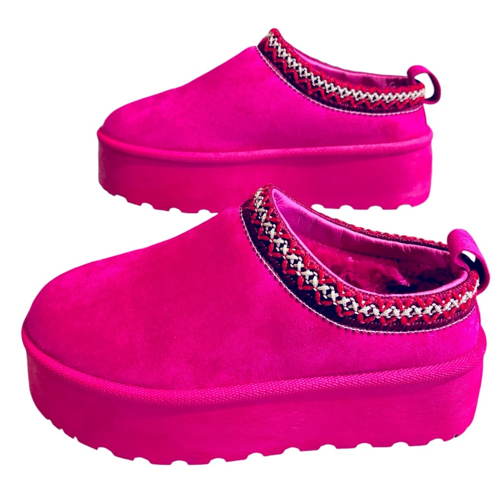 PLATFORM CLOGS/MULES CLOGS HOT PINK W 7 NWT